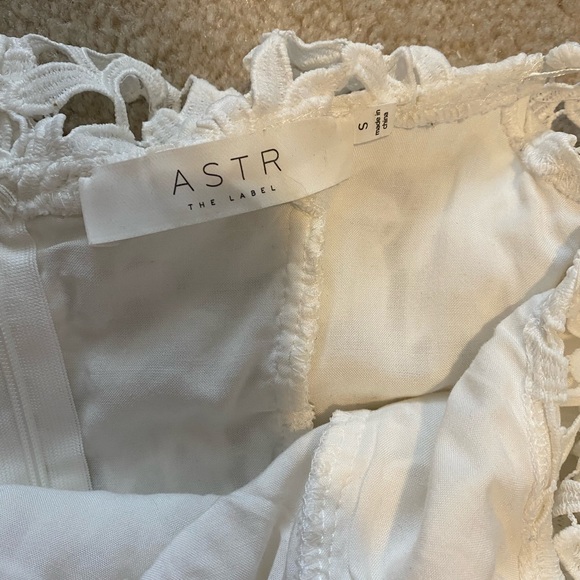ASTR The Label White Lace off the Shoulder Dress, Size small - Picture 3 of 5